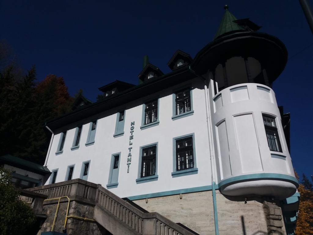 Hotel Tantzi Sinaia Buitenkant foto